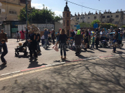  بالصور: مسيرة لطلاب المدارس اليهود في يافا بمناسبة عيد "المساخر"